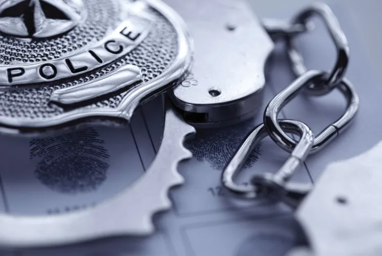 Altoona man arrested for trying to steal vehicle in store parking lot